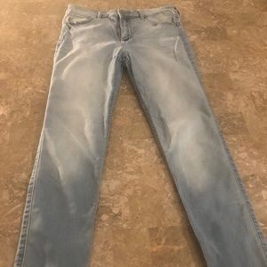 Womens hollister jeans